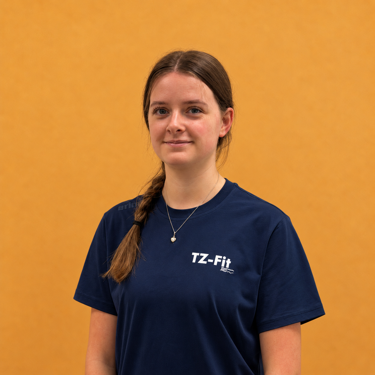Louisa Hintergrund